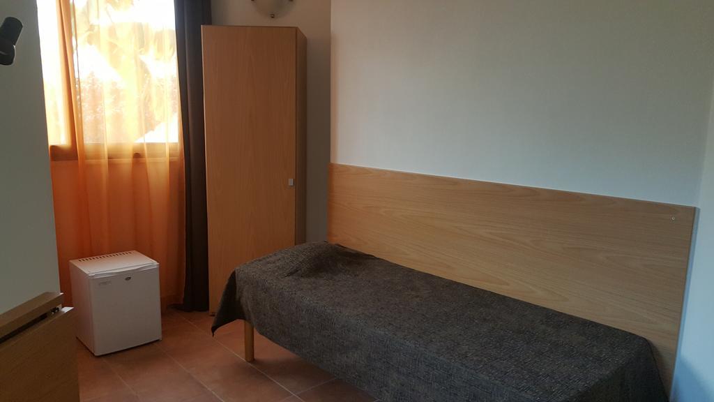 Hotel Hr Costa Rei Муравьера Экстерьер фото